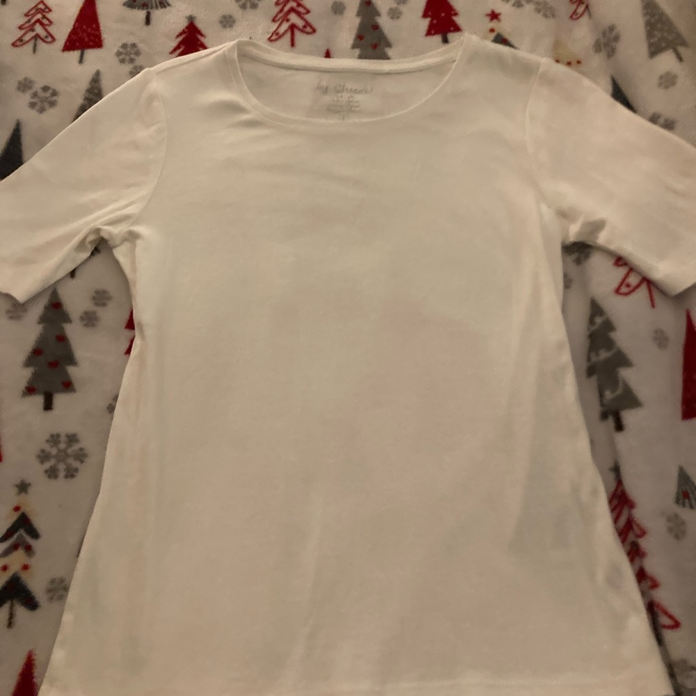 Chico’s 100% cotton tee Size 0